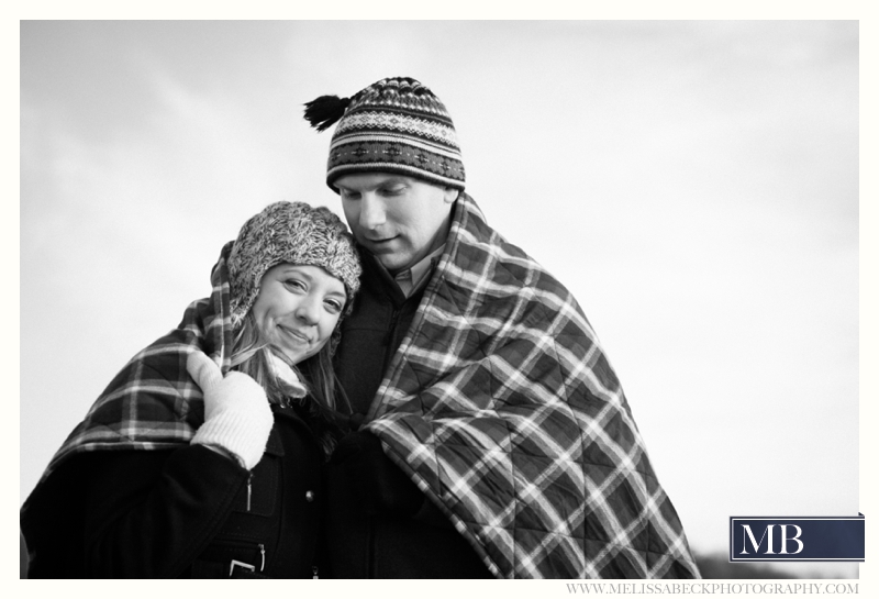 couple in a blanket kennebunkport