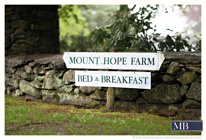 Sign for Mt Hope Farm bed & breakfast