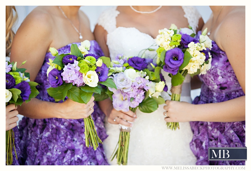 brides maids with bouquets